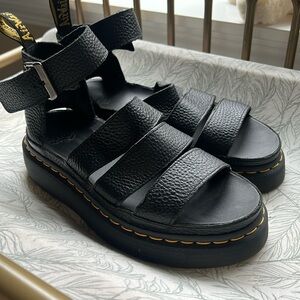 Dr. Marten Clarissa II leather platform sandals size 8